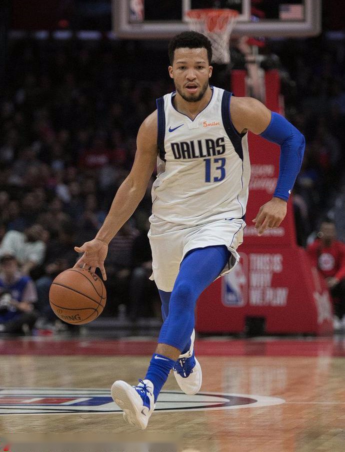 他们能够肩 他们能够肩