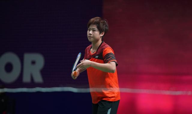 帮助她锁定 帮助她锁定